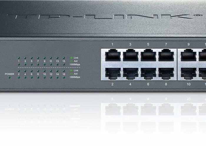 TP-LINK TL-SG1016D 16 PORT GIGABIT DESKTOP RACKMOUNT SWITCH